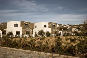 Emerald Tinos